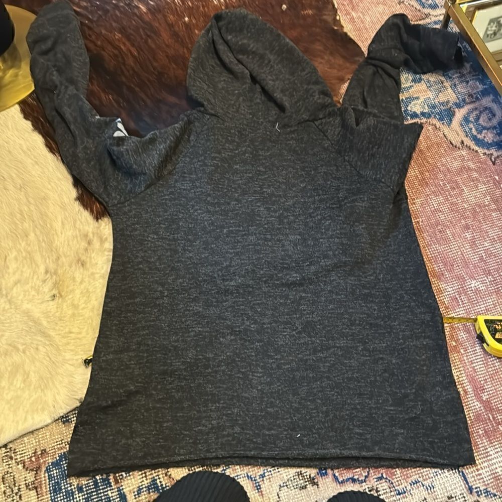 Soulcycle gray pullover  - Picture 5 of 6